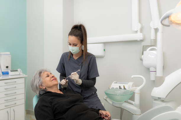 Harvard, IL Emergency Dentist Pros